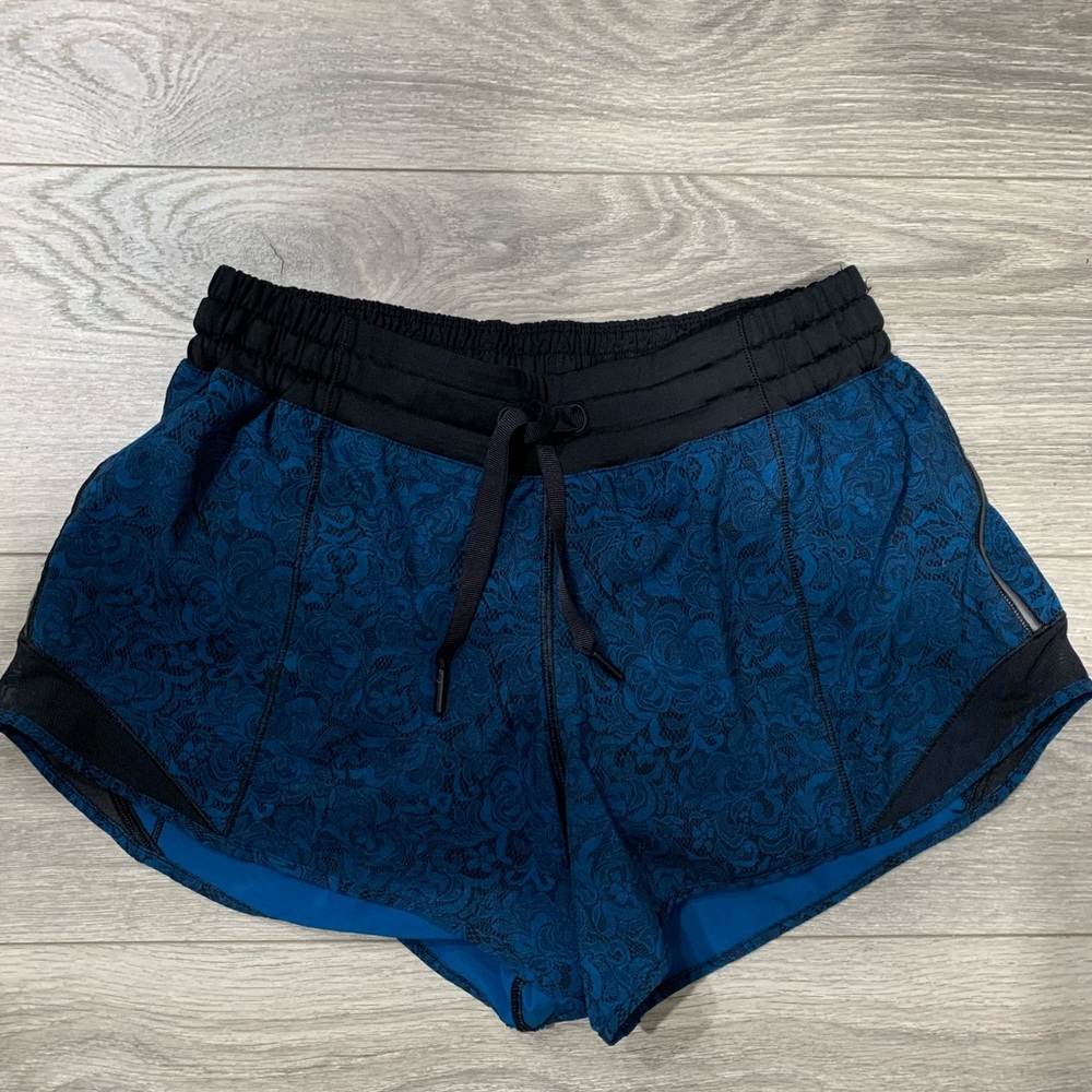 Lululemon Athletica sport shorts size 8 tall